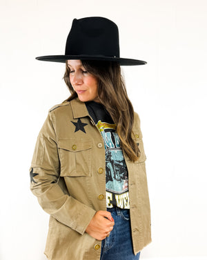 
                  
                    Star Utility Jacket ((khaki))
                  
                