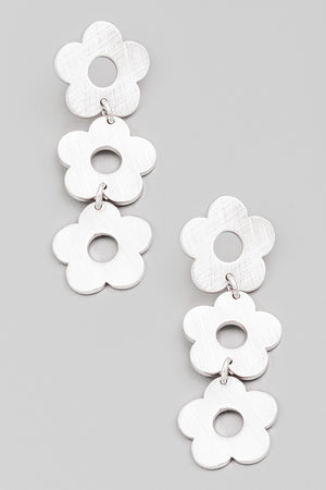 
                  
                    Daisy Chain Earring ((Silver))
                  
                