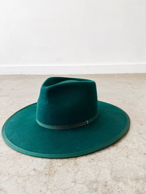 
                  
                    Billie Hat ((hunter green))
                  
                