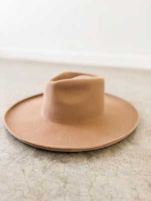 
                  
                    Lenny Hat ((Pecan))
                  
                