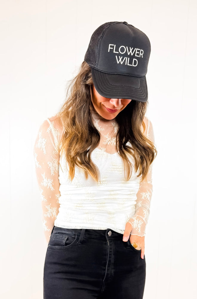 
                  
                    Flower Wild Trucker Hat ((Black & White))
                  
                