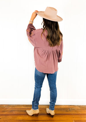 
                  
                    Sunbeam Blouse ((mauve))
                  
                