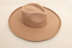
                  
                    Lenny Hat ((Pecan))
                  
                