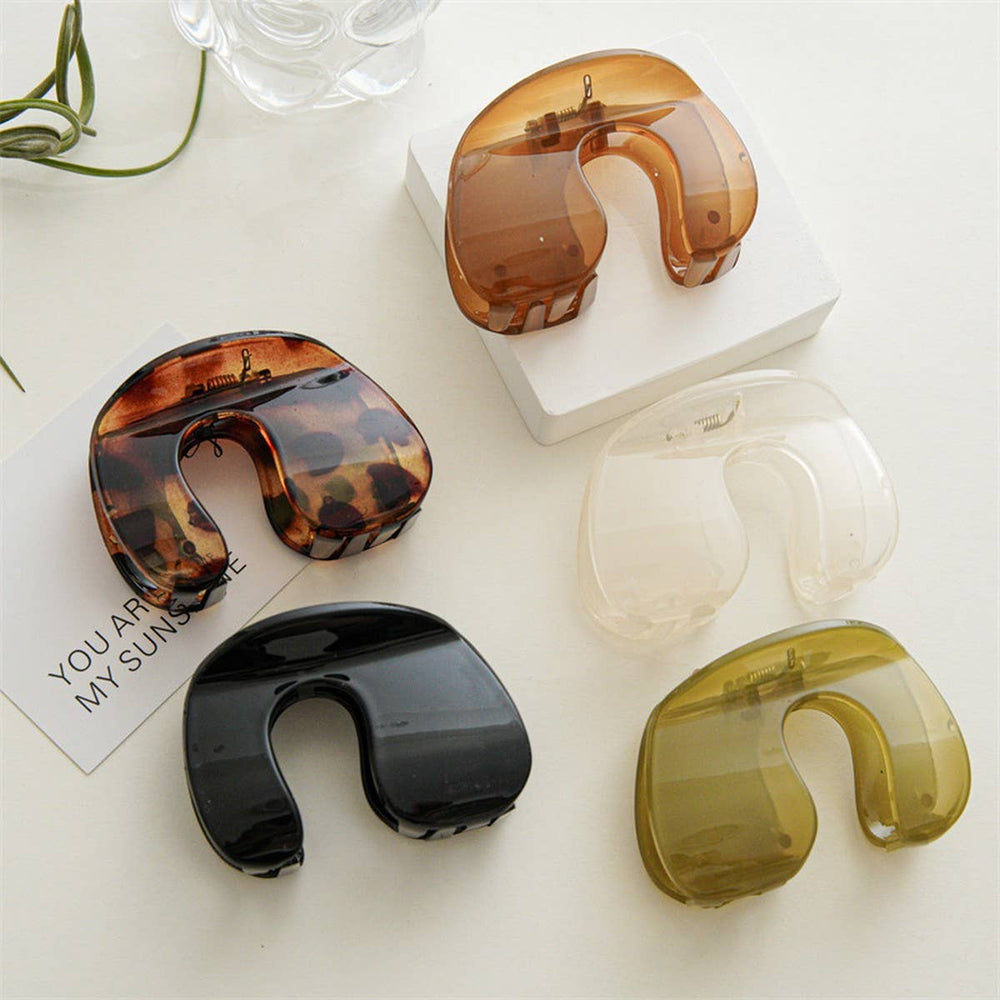 
                  
                    Abstract Claw Clip
                  
                