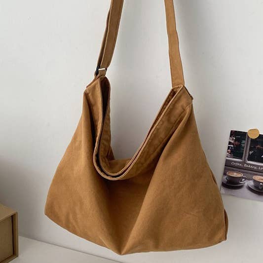 
                  
                    Wanderer Bag (Tan)
                  
                