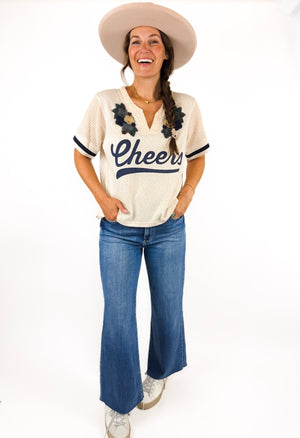 
                  
                    Cheers Tee (Beige)
                  
                