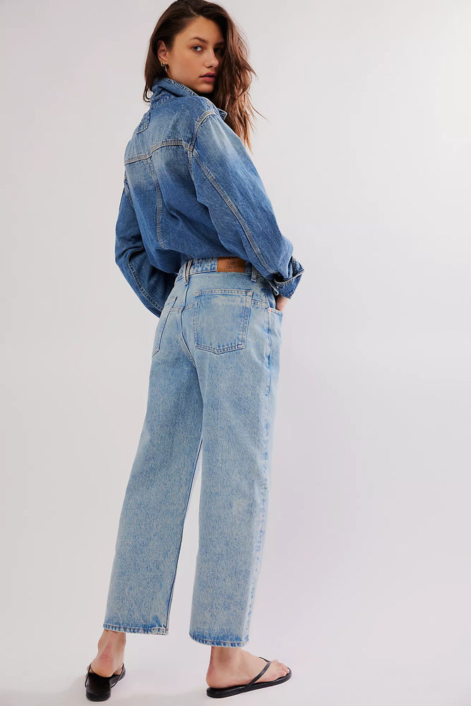 
                  
                    Deep Trance Denim (Medium Wash)
                  
                