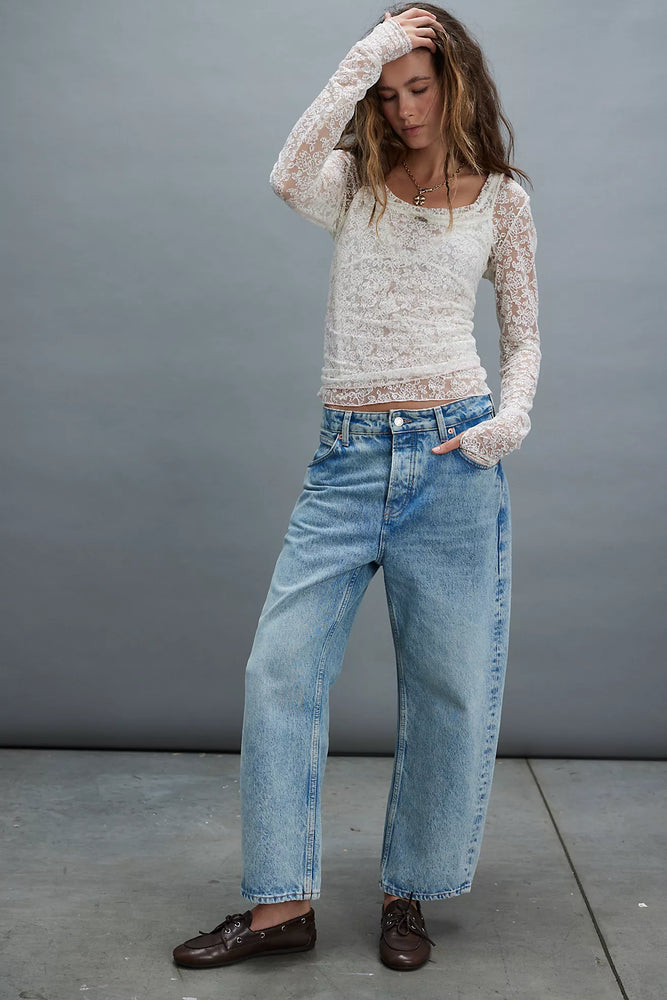
                  
                    Deep Trance Denim (Medium Wash)
                  
                