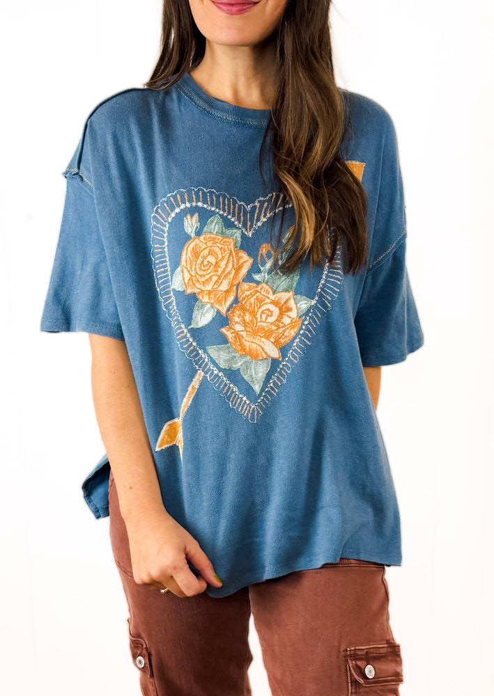 
                  
                    Love Rose Tee ((blue))
                  
                