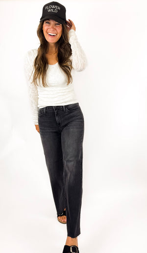 
                  
                    Kimmy Jean (washed black)
                  
                