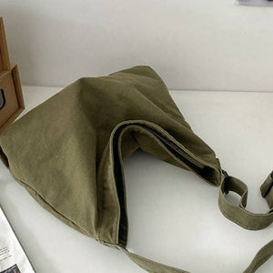 
                  
                    Wanderer Bag (Olive)
                  
                