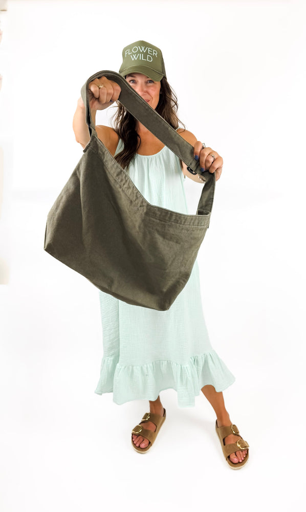 
                  
                    Wanderer Bag (Olive)
                  
                