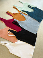 Seamless Cropped Tank ((multiple colors))